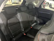 Renault Captur 130PK TCe Initiale Paris Automaat | 360 Camera | Cruise Control Adaptief | Parkeersensoren | Stoel & Stuurwiel Verwarming | Climate Control | Licht & Regen Sensor | Dodehoek Detectie |