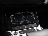 Audi e-tron e-tron 50 Quattro 313pk Launch Edition 71 kWh · SOH 94,9% · Camera · Luchtvering · Afneembare Trekhaak · Stoelverwarming · Elek. Achterklep ·