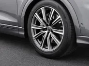 Audi Q8 55 TFSIe 381pk Tiptronic Quattro Pro Line S · Panoramadak · 360 Camera · Wegklapbare Trekhaak · Apple/Android Car Play · Luchtvering · 21'' Inch ·