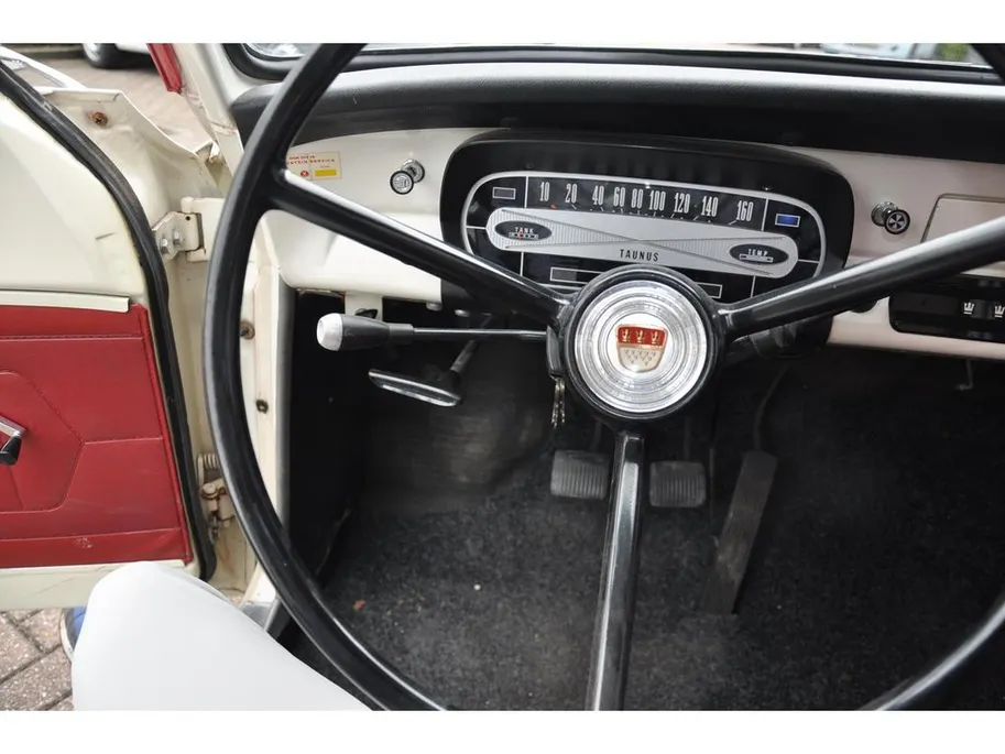 Ford Taunus 1.2 12M Wit, Rood dak in prima staat.