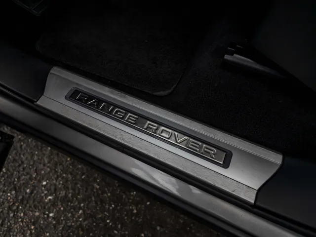Land Rover Range Rover Sport 2.0 P400e Autobiography Dynamic