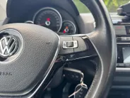 Volkswagen up! 1.0 TSI BMT cross up! | Parkeercamera | Stoel + Stuurverwarming | Climate control | Bluetooth | Lm-velgen