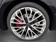Audi A5 Avant 2.0 e-hybrid 367pk Quattro S edition Competition · Panoramadak · Inklap. Trekhaak · 360 Camera · B&O Sound · Head-Up Display · Elek. Stoelen + Geheugen Bestuurder · Garantie t/m 21-11-2030 of 100.000km