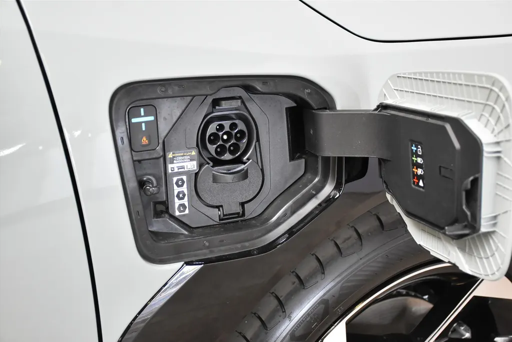 Kia EV4 FASTBACK 81,4 kWh 204PK GT-PlusLine NIEUW