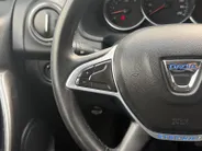 Dacia Sandero 0.9 TCe Tech Road | Trekhaak | Navigatie | Parkeersensoren | Bluetooth | All Season banden | 12 maanden garantie! |