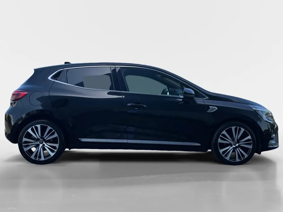 Renault Clio 100PK TCe Initiale Paris | 1e eigenaar | Bose Audio | Wit Leder | Armsteun | Climate Control | Camera | Apple CarPlay/Android Auto | Cruise Control | Lichtemetalen Velgen | Licht & Regen Sensor |