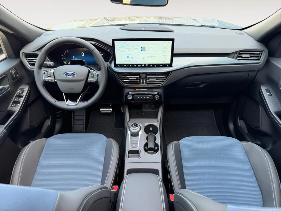 Ford Kuga 2.5 PHEV BlueCruise Edition | 3 Weken Verwachte Levertijd | €4.000,- Ready Set Ford Bonus | Elektrisch Wegklapbare Trekhaak | Panoramadak | Incl. Lifetime BlueCruise | B&O Premium Audio | 360 Graden Camera | 20' Lichtmetalen Velgen | Matrix LED Koplamp