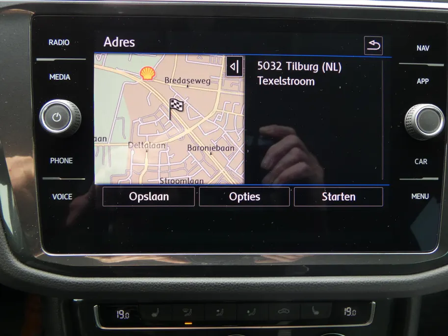 Volkswagen Tiguan 2.0 TSI 180pk 4Motion DSG Highline Business R
