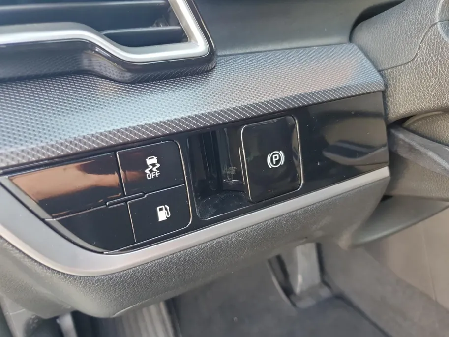 Kia Sportage 1.6T PHEV AWD DynamicPlusLine Edition | Plug-In Hybride | Stoel en stuurverwarming | Elektrisch bedienbare voorstoelen | Navigatie | Camera | Apple Carplay / Android Auto |