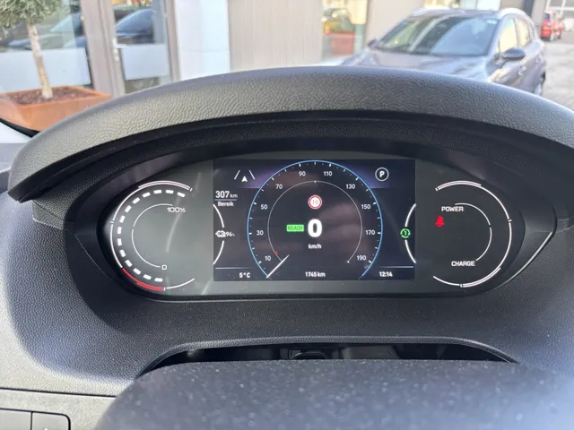 Toyota ProAce Max Elec 3.5t L3H2 Navigator 110KWH Trekgewicht 2400 kg