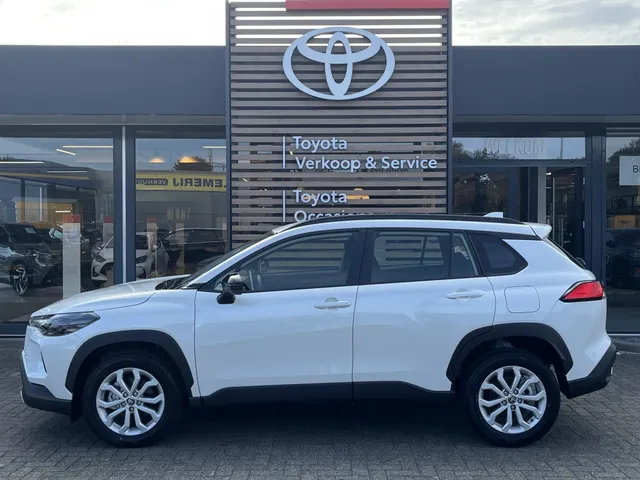 Toyota Corolla Cross Hybrid 140 Active | 4500 euro demo korting