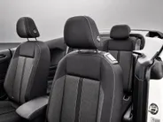 Volkswagen T-Roc Cabrio Style 1.0 115 pk Cabriolet 6 versn. Hand · Black style pakket · Comfort pakket · Multimedia pakket ·