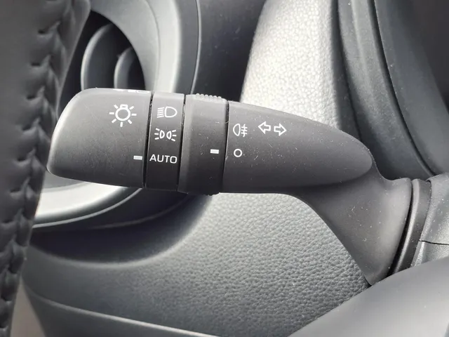 Toyota Aygo X 1.0 VVT-i MT Play NL-auto | CAMERA | CRUISE | rijklaarprijs !!