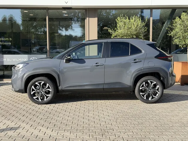 Toyota Yaris Cross 1.5 Hybr 130 First | Comfort Pack | Uit Voorraad Leverbaar |