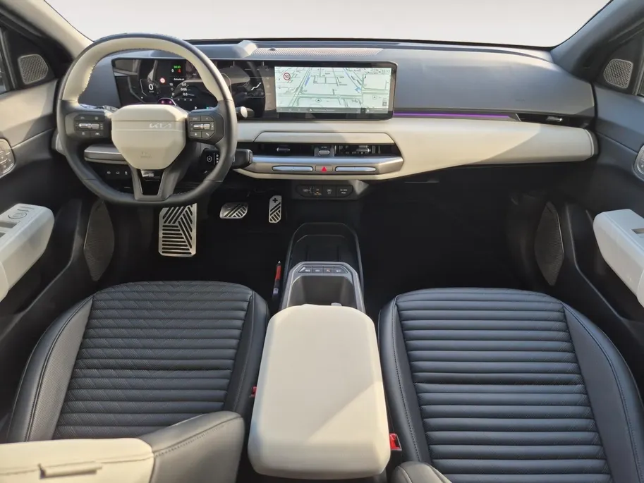 Kia EV4 GT-PlusLine 81.4 kWh | Climate Control | 360 Graden Camera | Memory Stoelen | Stoelverwarming | Stuurverwarming | Stoelventilatie | Open Dak | Navigatie | Elektrische Achterklep | DEMO |