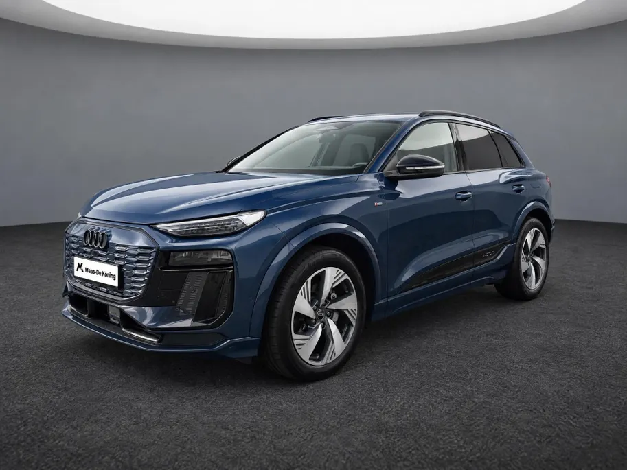 Audi Q6 e-tron S edition 306pk performance 100 kWh · 360 Camera · Leder · Warmtepomp · Luchtvering · Elek. Voorstoelen · Elek. Achterklep · 20'' Inch ·