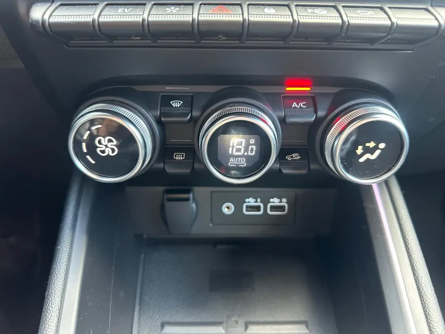 Renault Clio 1.6 E-Tech Full Hybrid 145 esprit Alpine | Automaat | Navigatie | Apple Carplay & Android Auto | LMV | Cruise & Climate Control | Camera | Parkeersensoren | 12 Maanden BOVAG Garantie