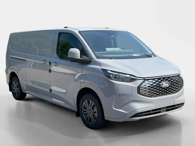 Ford E-Transit Custom 320 L2H1 Limited 71 kWh 218 pk | 0,99% rente op financial lease | Navigatie | 2-zits uitvoering | Inklapbare trekhaak | LM velgen 17' | TE BESTELLEN VOERTUIG