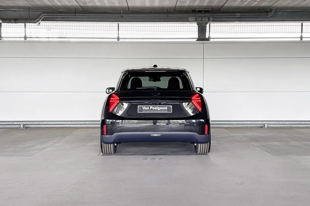 MINI Cooper 3-deurs Electric Cooper SE Paul Smith Ed. XL 54.2 kWh