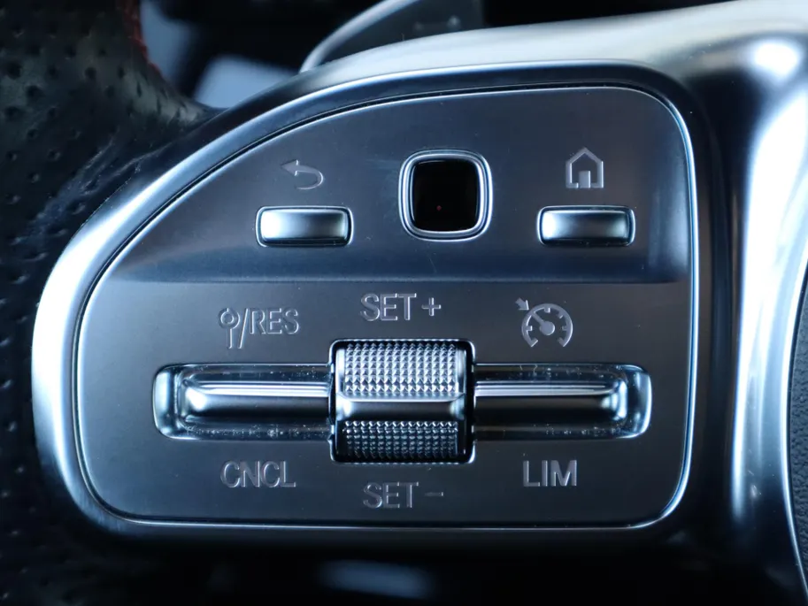 Mercedes-Benz EQA 250 AMG Line 67 kWh
