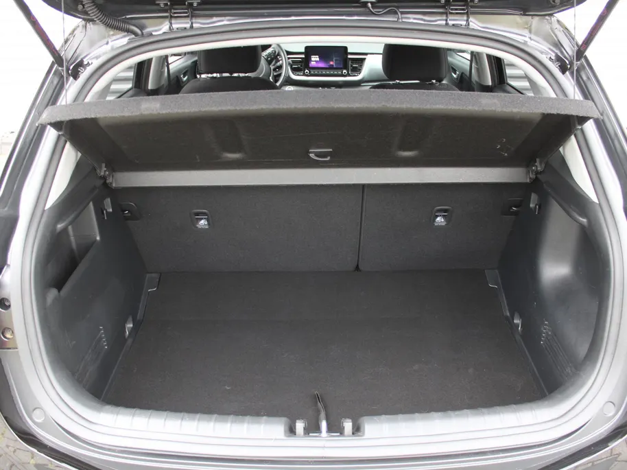 Kia Stonic 1.0 T-GDi MHEV DynamicPlusLine | Trekhaak | 15' LM | Clima | Cruise | Navi | Camera | LED | Keyless | 1e eigenaar |