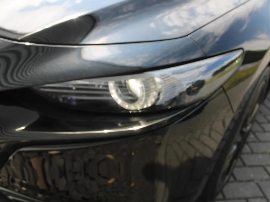 Mazda 3 2.0 e-SkyActiv-X M Hybrid 6MT 186PK Exclusive-line | Leder | Heads-Up Display | Keyless | Bose Audio | 360° Camera | Elek. stoelverstelling + geheugen | Navi |