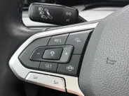 Volkswagen Golf 1.0 TSI Life