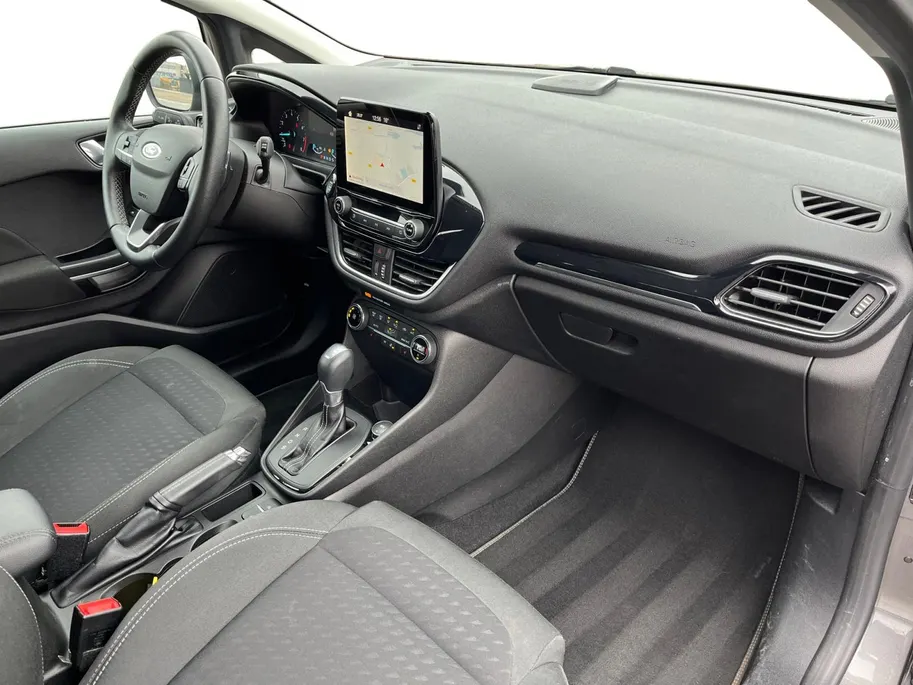 Ford Fiesta 1.0 EcoBoost Titanium Automaat | NL auto | Dealer onderhouden | Trekhaak | Winter Pack | Parkeersensoren voor en achter | Achteruitrijcamera | Cruise control | Apple carplay & Android auto | 16' lichtmetalen velgen | Bovag garantie |