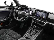SEAT Leon 1.0 TSI FR 110pk FR · Apple/Android Car Play · Camera · Elekt. inklapbare spiegels · Navigatie · Adaptive Cruise Control ·  Garantie t/m 10-11-2027 of 100.000km