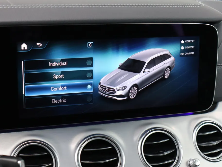 Mercedes-Benz E-Klasse Estate 300 e Business Solution AMG l Keyless l Achteruitrijcamera l Stoelverwarming l Ambiente lichtpakket