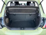 Suzuki Swift 1.2 Style Smart Hybrid | Apple Carplay/Android Auto | Achteruitrij Camera | Adaptive Cruise Control | All-Season | BLISS | LED | LMV 16' | Stoelverwarming |