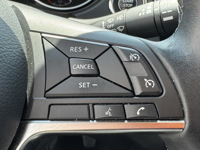 Nissan QASHQAI 1.3 DIG-T Premium Edition automaat