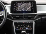 Volkswagen T-Roc 1.0 TSI 110pk Life · Camera · Apple/Android Car Play · Parkeer assistent · ACC · Clima · Draadloze Telefoonlader · Elek. Inklapbare Spiegels · Garantie t/m 28-03-2028 of 100.000km