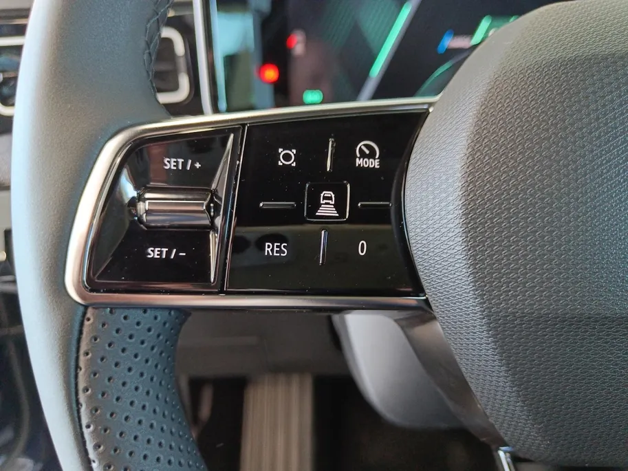 Renault 5 urban range techno 40 kWh Uit voorraad leverbaar op = op