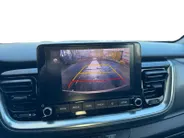 Kia Stonic 1.0 T-GDi MHEV DynamicLine | Climate Control | Camera | Cruise Control | LM Velgen | Apple Carplay | Android Auto