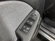 Renault Clio 90PK TCe GPF Techno | 9,3' Navi | Climate Control | Apple CarPlay/Android Auto | Camera | Cruise Control | Parkeersensoren | Full LED | Lichtmetalen Velgen | Digital Cockpit | Licht & Regen Sensor |
