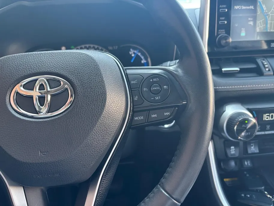 Toyota RAV4 2.5 Hybrid Executive | Memory stoelen | JBL sound | Trekhaak | Stoelverwarm. | Achteruitrijcamera