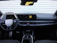 Kia K4 Sportswagon 1.0 T-GDi MHEV GT-Line Launch Edition (pano) | Stuur-/stoelverwarming | Camera | LED | 17' LM | Elek. stoel | Draadloze telefoonlader |