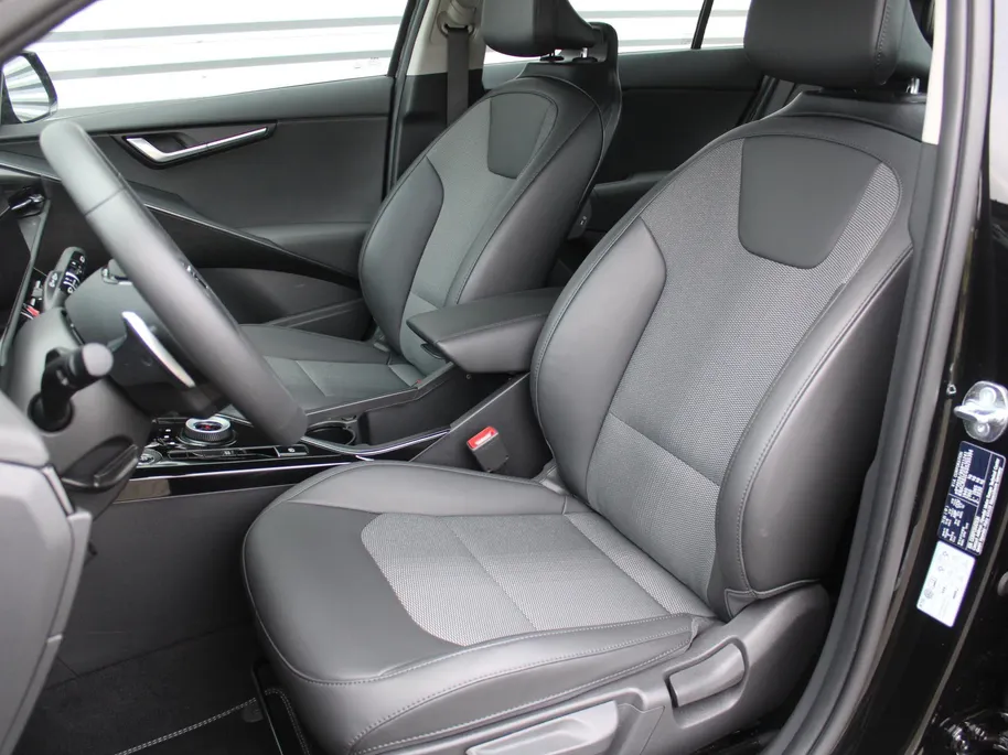 Kia Niro 1.6 GDi Hybrid DynamicLine | BTW Auto | Camera | Cruise adapt. | Clima | 16' LM | Navi | Keyless | Apple Carplay/Android Auto |