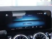 Mercedes-Benz GLA 250 e Business Solution AMG Limited l Panoramadak l Carplay l Keyless