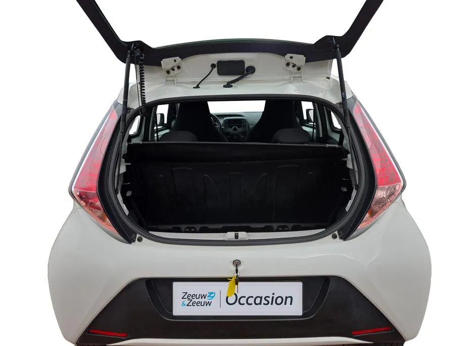 Toyota Aygo 1.0 VVT-i x | Unieke Kilometerstand | 12 maanden BOVAG Garantie |