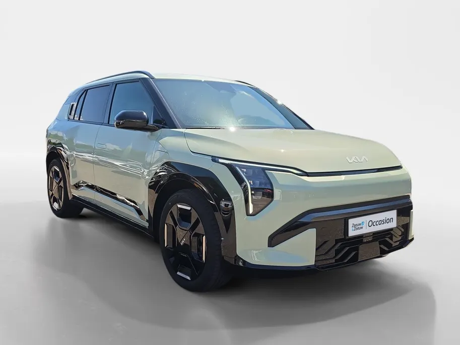 Kia EV3 GT-Line Business Edition 81.4 kWh | Navigatie | Stoel + Stuur verwarming | Navigatie | Climate control | Parkeer camera achter