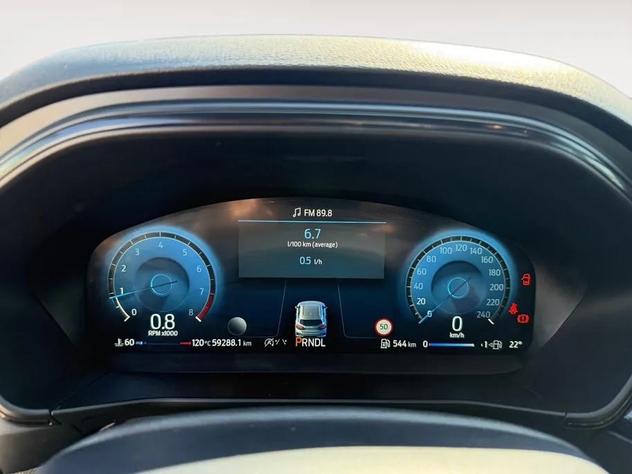 Ford Focus Wagon 1.0 EcoBoost Hybrid ST Line X | Automaat | Pano dak | Adapt. cruise control | BLIS | Winter pack | Parkeersensoren voor en achter | Achteruitrijcamera | B&O audio | Draadloos opladen mobiel | Bovag garantie |