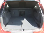 Volvo XC40 2.0 T4 R-Design | Keyless | HK Audio | Adap. Cruise | PDC | Elek. Trekhaak | 19' Velgen | Elek. Kofferklep | Camera | Stoelverwarming |