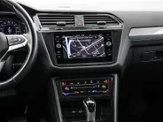 Volkswagen Tiguan 1.4 TSI 245pk DSG eHybrid Life Business · Apple/Android Car Play · Wegklapbare Trekhaak · Navigatie · P-Sensoren · Stoel-& Stuurverwarming · 17'' Inch ·