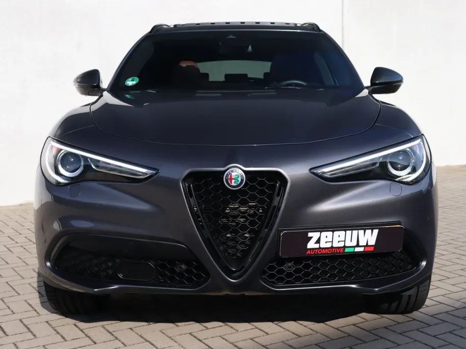 Alfa Romeo Stelvio 2.0 Turbo 280 PK AWD B-Tech | Veloce | Pano | Driver | 20'