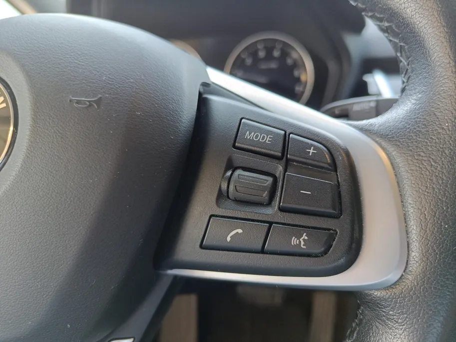 BMW 2 Serie Active Tourer 218i High Executive Edition | Lederen bekleding | Panoramadak | Head-up display | Parkeercamera |