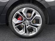 Škoda Octavia Combi 1.4 TSI 245PK DSG iV RS PHEV · Camera · Wegklapbare Trekhaak · Cruise Control · Stoelverwarming · 19'' Inch ·