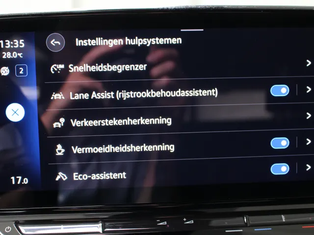 Volkswagen ID.3 Pro 58 kWh | Navigatie via Apple Carplay | PDC+Camera | Voorruitverw. | 19 inch LM | 93% SoH