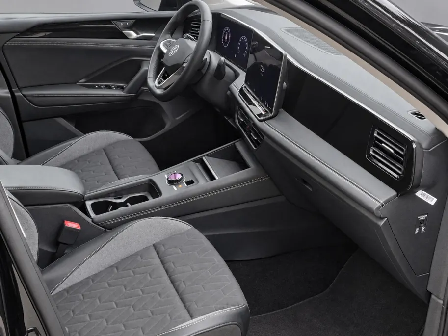 Volkswagen Tiguan 1.5 eTSI 130pk DSG Life Edition · 360 Camera · Wegklapbare Trekhaak · Apple/Android Car Play · Stoel-& Stuurverwarming · 18'' Inch ·